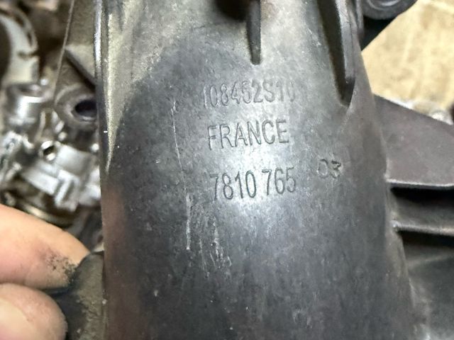 bontott BMW 5 F10 Szívó Cső