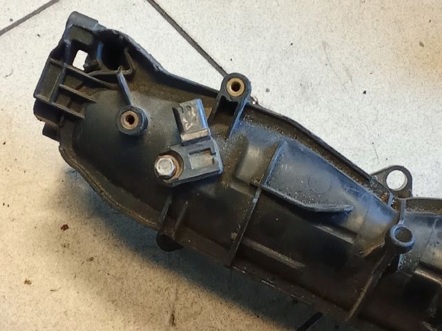 bontott BMW 5 F10 Szívó Cső