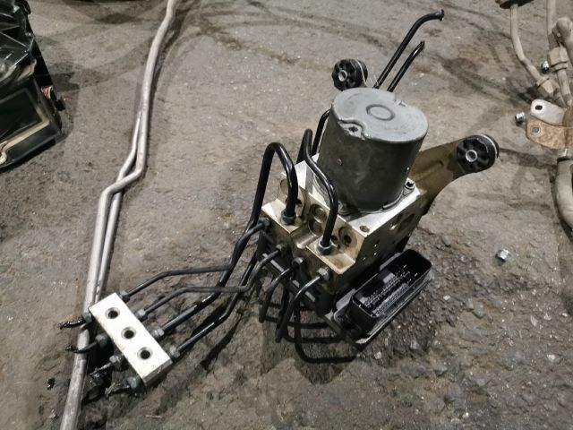 bontott BMW 5 F10 ABS Kocka