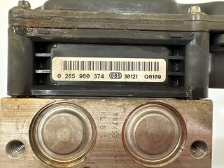 bontott BMW 5 F10 ABS Kocka