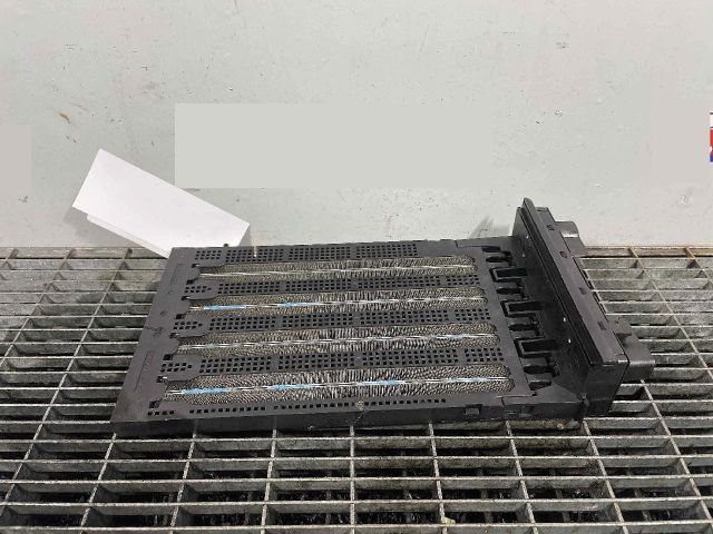 bontott BMW 5 F10 Fűtőradiátor