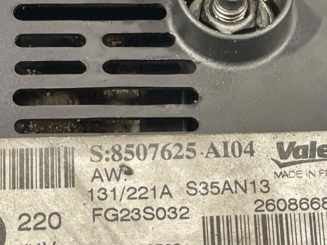 bontott BMW 5 F10 Generátor