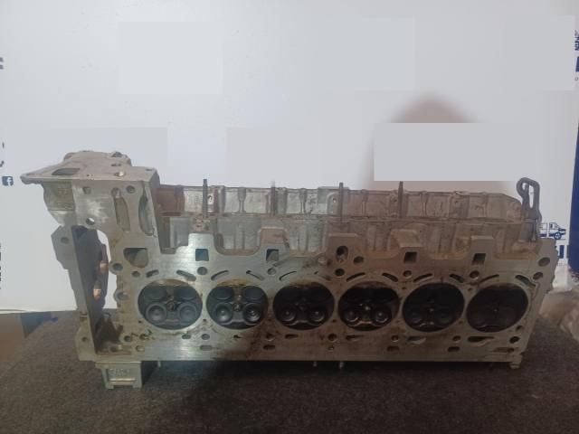 bontott BMW 5 F10 Hengerfej