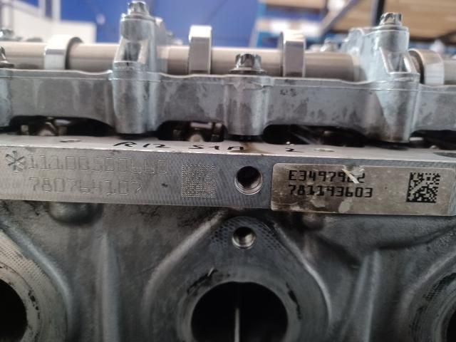 bontott BMW 5 F10 Hengerfej