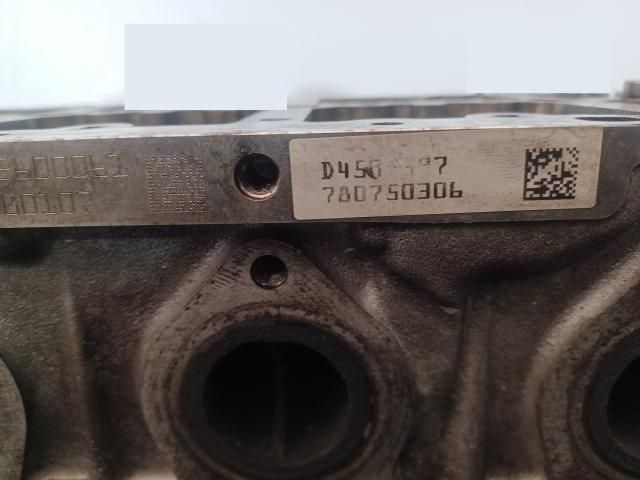 bontott BMW 5 F10 Hengerfej