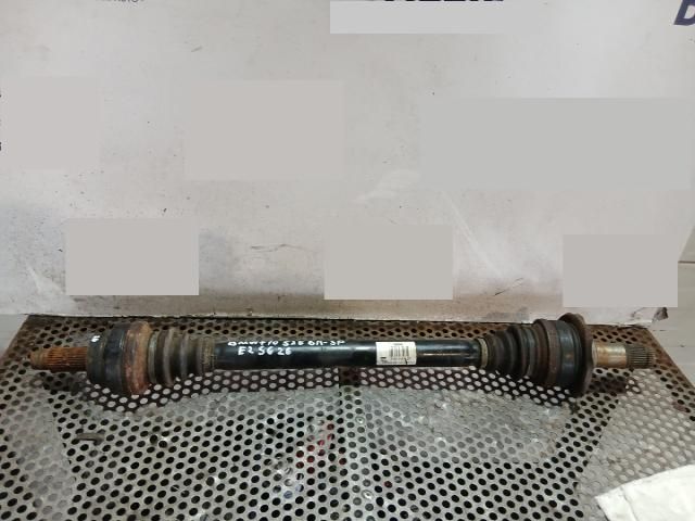 bontott BMW 5 F10 Jobb hátsó Féltengely