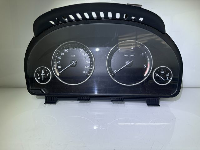 bontott BMW 5 F10 Kilométeróra