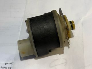 bontott BMW 5 F10 Üzemanyag Fűtés