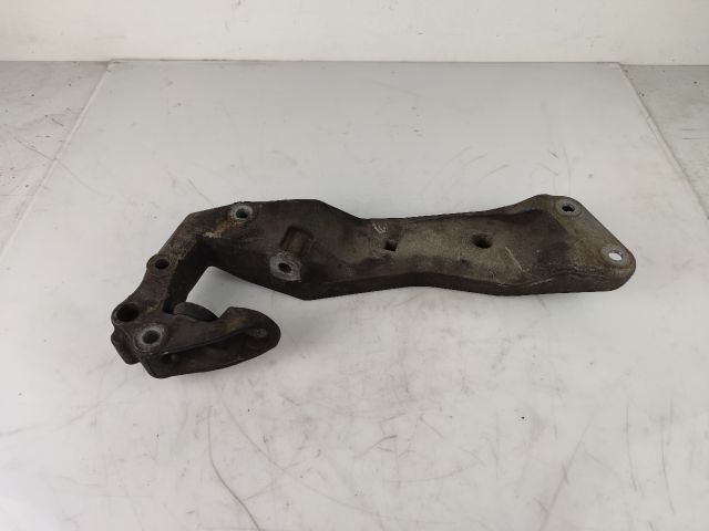 bontott BMW 5 F10 Váltó Tartó Bak (Pozíciófüggetlen)