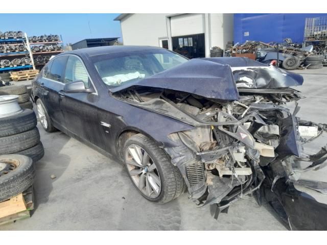 bontott BMW 5 F10 Vízhűtő Radiátor (Klímás)