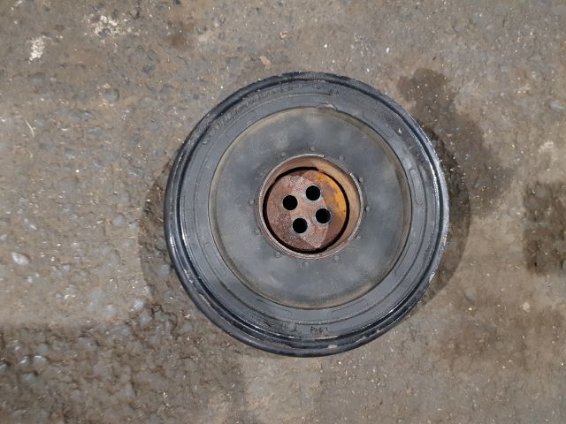 bontott BMW 5 F10 Főtengely Szíjtárcsa