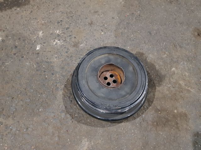 bontott BMW 5 F10 Főtengely Szíjtárcsa