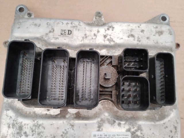 bontott BMW 5 F10 Motorvezérlő