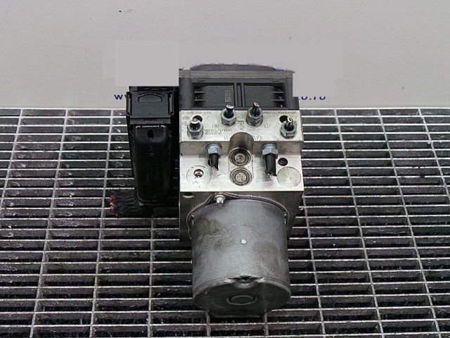 bontott BMW 5 F10 ABS Kocka