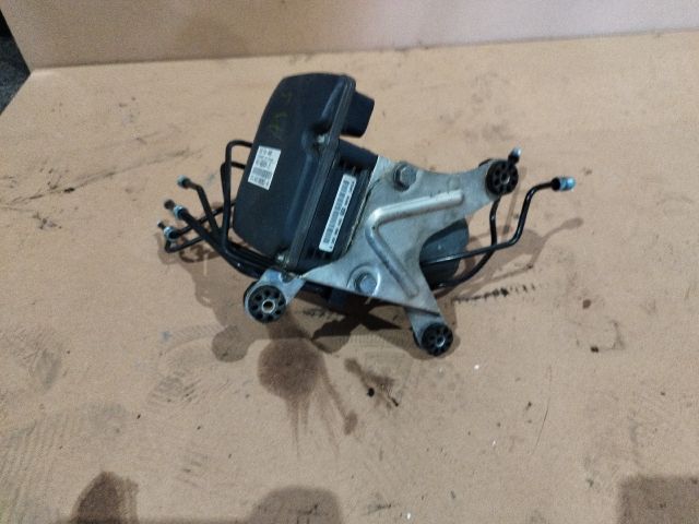 bontott BMW 5 F10 ABS Kocka