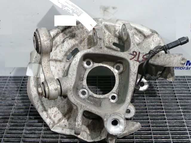 bontott BMW 5 F10 Bal hátsó Csonkállvány