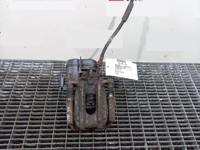 bontott BMW 5 F10 Bal hátsó Féknyereg Munkahengerrel