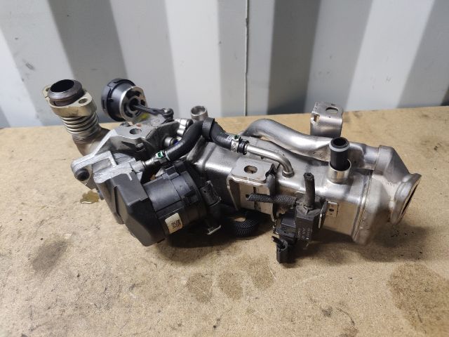 bontott BMW 5 F10 EGR / AGR Vákum Szelep