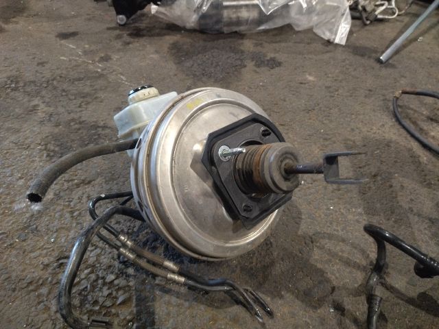 bontott BMW 5 F10 Fékrásegítő