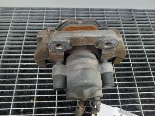 bontott BMW 5 F10 Jobb hátsó Féknyereg Munkahengerrel