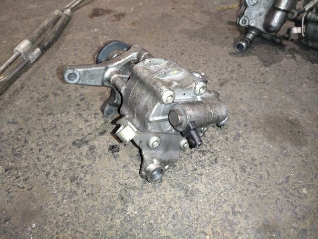 bontott BMW 5 F10 Kormányszervó Motor (Hidraulikus)