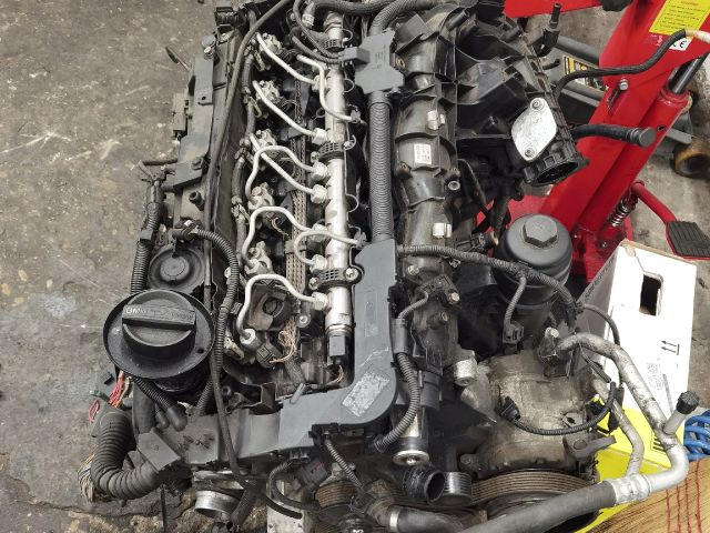 bontott BMW 5 F10 Motor (Fűzött blokk hengerfejjel)