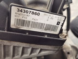 bontott BMW 5 F10 Motor (Fűzött blokk hengerfejjel)