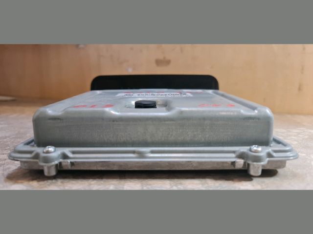 bontott BMW 5 F10 Motorvezérlő