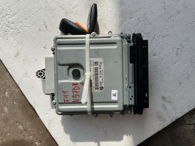 bontott BMW 5 F10 Motorvezérlő