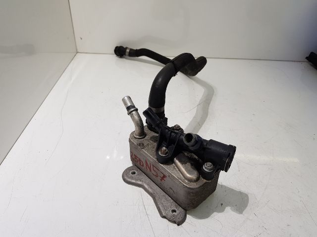 bontott BMW 5 F10 Olajhűtő