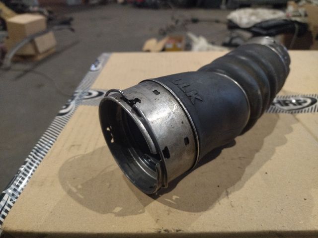 bontott BMW 5 F10 Turbócső