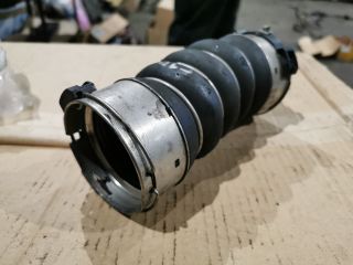 bontott BMW 5 F10 Turbócső