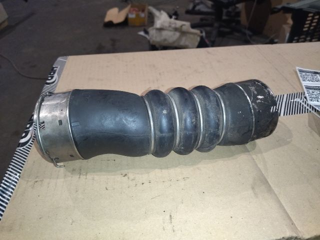 bontott BMW 5 F10 Turbócső