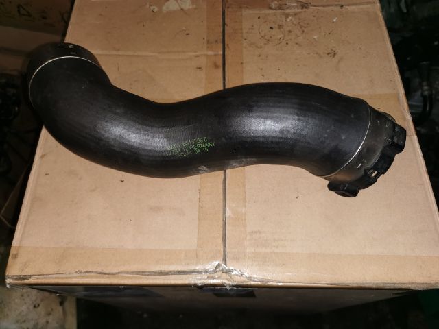 bontott BMW 5 F10 Turbócső