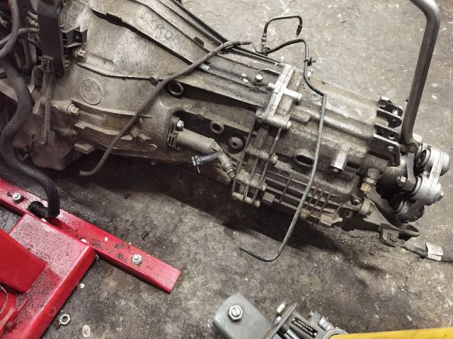 bontott BMW 5 F10 Váltó (Mechanikus)