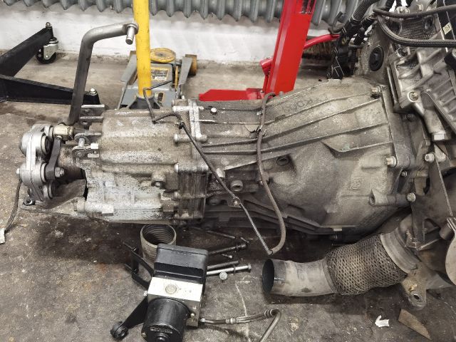 bontott BMW 5 F10 Váltó (Mechanikus)