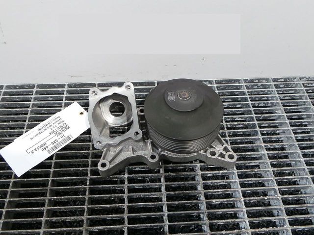 bontott BMW 5 F10 Vízpumpa