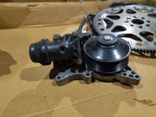 bontott BMW 5 F10 Vízpumpa