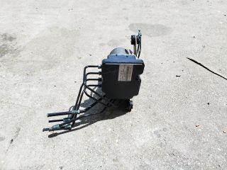 bontott BMW 5 F10 ABS Kocka