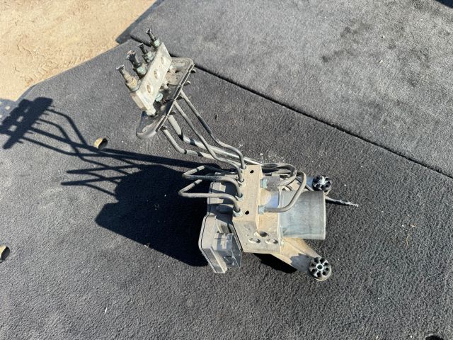 bontott BMW 5 F10 ABS Kocka