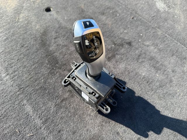 bontott BMW 5 F10 Automata Váltókar