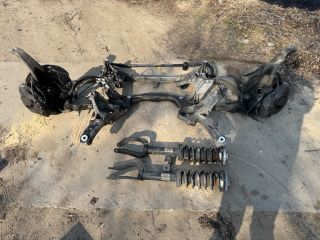 bontott BMW 5 F10 Első Futómű (Részeivel)