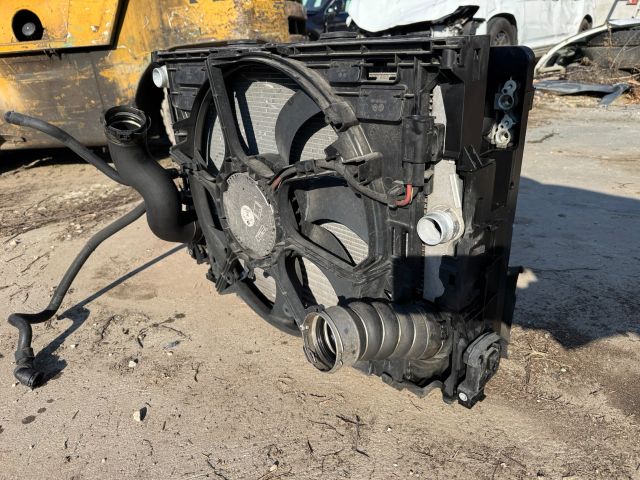 bontott BMW 5 F10 Hűtő Ventilátor(ok), Radiátor(ok) Szett