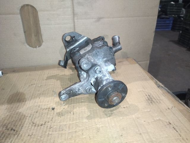 bontott BMW 5 F10 Kormányszervó Motor (Hidraulikus)