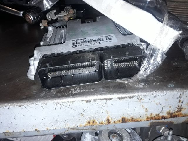 bontott BMW 5 F10 Motorvezérlő