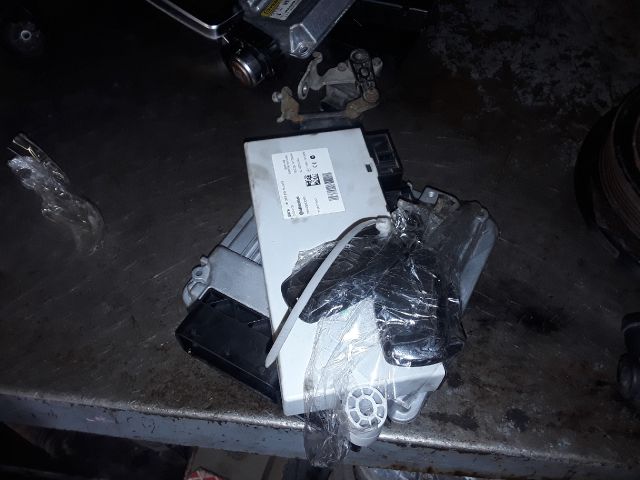 bontott BMW 5 F10 Motorvezérlő