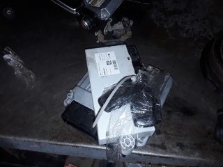 bontott BMW 5 F10 Motorvezérlő