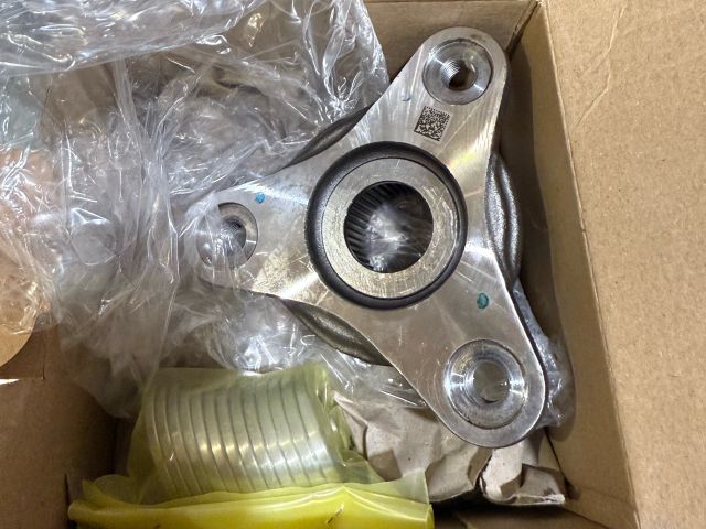 bontott BMW 5 F10 Osztómű