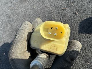 bontott BMW 5 F10 Üzemanyag Fűtés