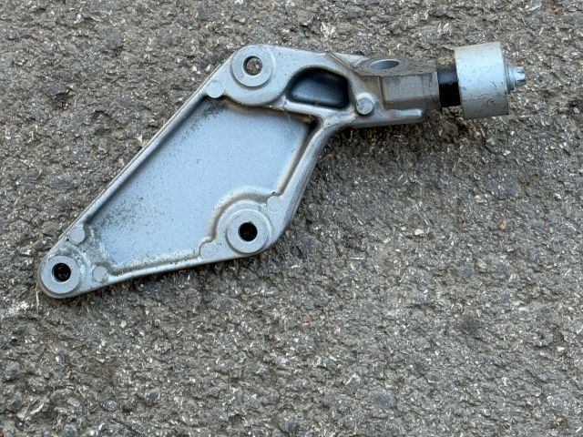 bontott BMW 5 F10 Váltó Tartó Bak (Pozíciófüggetlen)